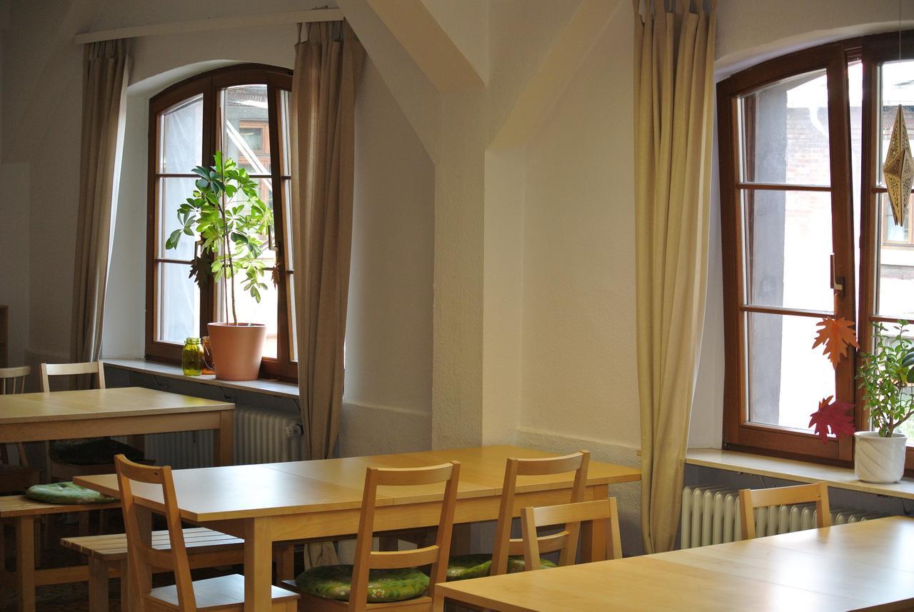 Steffis Hostel Heidelberg Bagian luar foto