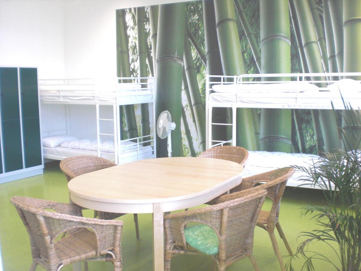 Steffis Hostel Heidelberg Bagian luar foto