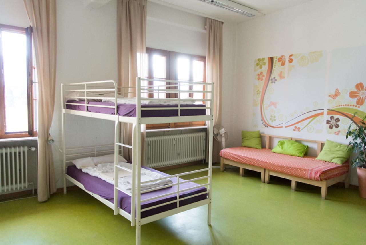 Steffis Hostel Heidelberg Bagian luar foto